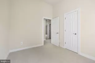 5724 Wood Creek Ln, Centreville, VA 20120 - Photo 20