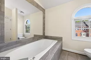 5724 Wood Creek Ln, Centreville, VA 20120 - Photo 16
