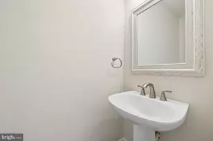 5724 Wood Creek Ln, Centreville, VA 20120 - Photo 28