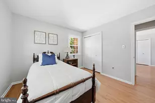 2327 Riviera Dr, Vienna, VA 22181 - Photo 32