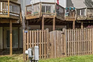 13163 Kidwell Field Rd, Herndon, VA 20171 - Photo 34