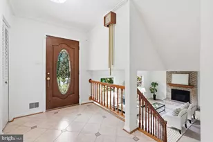 3425 Bedivere Ct, Annandale, VA 22003 - Photo 6