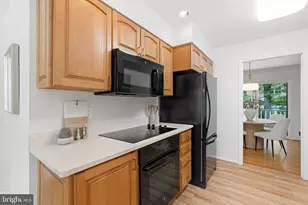 3425 Bedivere Ct, Annandale, VA 22003 - Photo 30
