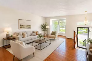 13336 Burkitts Rd, Fairfax, VA 22033 - Photo 2