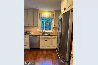 8111 Saxony Drive, Annandale, VA 22003 - Photo 8