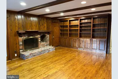 8111 Saxony Drive, Annandale, VA 22003 - Photo 10