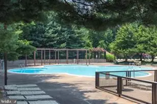 1800 Old Meadow Rd, McLean, VA 22102 - Photo 12