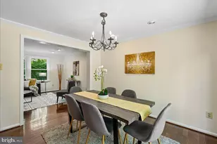 10806 Oldfield Dr, Reston, VA 20191 - Photo 10