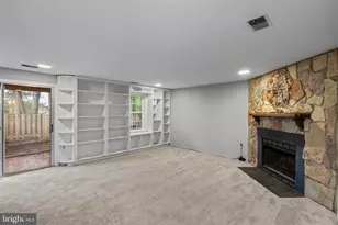 5661 Chelmsford Ct, Burke, VA 22015 - Photo 52