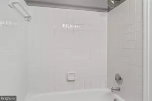 5661 Chelmsford Ct, Burke, VA 22015 - Photo 42