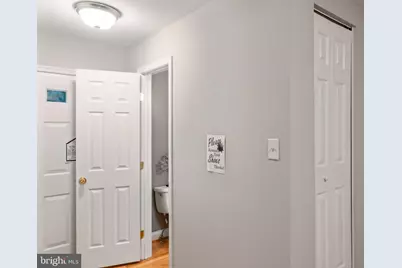 5661 Chelmsford Court, Burke, VA 22015 - Photo 10