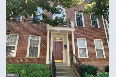 1591 Leeds Castle Drive #101, Vienna, VA 22182 - Photo 1