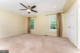 8415 Hollis Ln, Vienna, VA 22182 - Photo 30