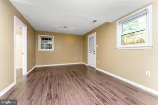 8415 Hollis Ln, Vienna, VA 22182 - Photo 20
