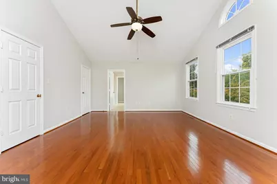 417 Madison Forest Drive, Herndon, VA 20170 - Photo 12
