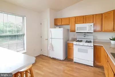 7505 Calderon Court #J, Alexandria, VA 22306 - Photo 16