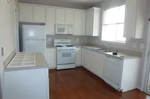 13125 Park Crescent Cir, Herndon, VA 20171 - Photo 10