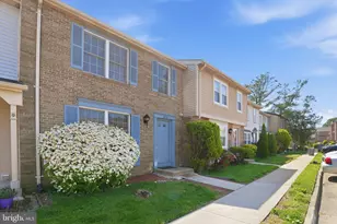 4626 Brentleigh Ct, Annandale, VA 22003 - Photo 2