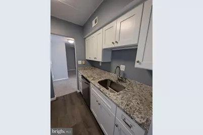 200 Locust Street SE #400, Vienna, VA 22180 - Photo 6