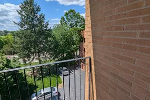 200 Locust St SE, Vienna, VA 22180 - Photo 12