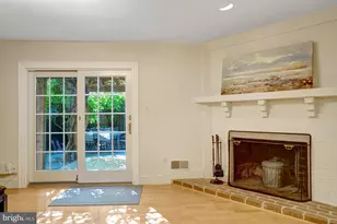 6416 Fleetside Ct, Alexandria, VA 22310 - Photo 10