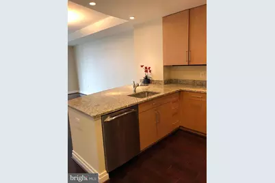 8220 Crestwood Heights Drive #1114, McLean, VA 22102 - Photo 6