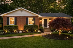 3142 Searsmont Pl, Herndon, VA 20171 - Photo 2