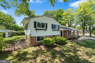 14707 Braddock Rd, Centreville, VA 20120 - Photo 2