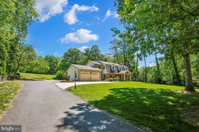 4107 Woodlark Drive, Annandale, VA 22003 - Photo 2