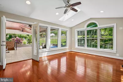 4107 Woodlark Drive, Annandale, VA 22003 - Photo 8