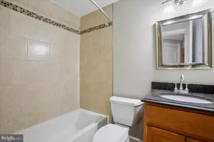 4107 Woodlark Dr, Annandale, VA 22003 - Photo 40