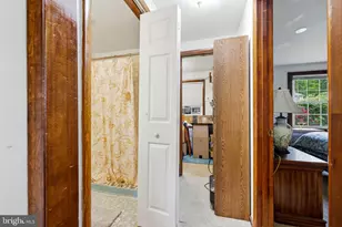 5141 Bradfield Dr, Annandale, VA 22003 - Photo 32