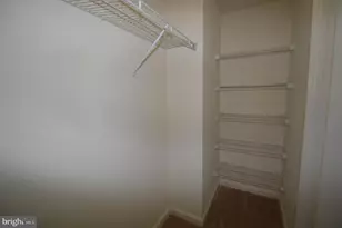 4490 Market Commons Dr, Fairfax, VA 22033 - Photo 16