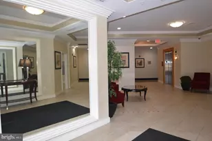 4490 Market Commons Dr, Fairfax, VA 22033 - Photo 20