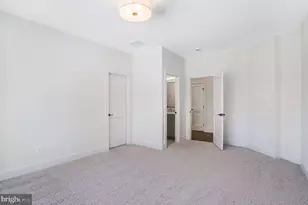 2633 Wooster Ct, Vienna, VA 22180 - Photo 32