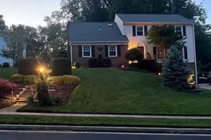8207 Toll House Rd, Annandale, VA 22003 - Photo 12
