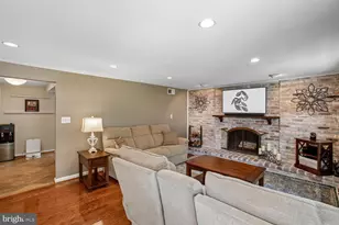 8207 Toll House Rd, Annandale, VA 22003 - Photo 28