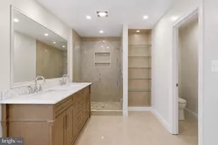 3454 Virginia Oaks Dr, Oakton, VA 22124 - Photo 32