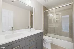 3454 Virginia Oaks Dr, Oakton, VA 22124 - Photo 48