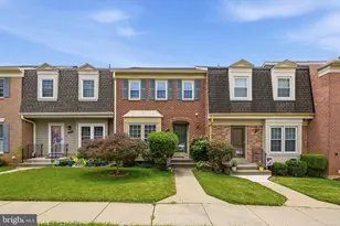9937 Whitewater Dr, Burke, VA 22015 - Photo 40