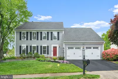 8952 Kenilworth Drive, Burke, VA 22015 - Photo 2