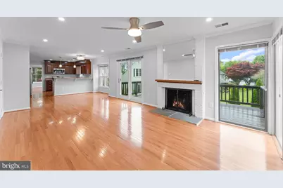 8952 Kenilworth Drive, Burke, VA 22015 - Photo 16