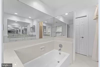 8952 Kenilworth Drive, Burke, VA 22015 - Photo 34