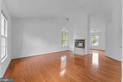 8952 Kenilworth Drive, Burke, VA 22015 - Photo 30