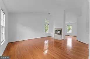 8952 Kenilworth Dr, Burke, VA 22015 - Photo 30