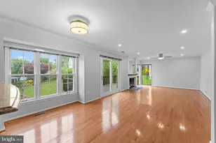 8952 Kenilworth Dr, Burke, VA 22015 - Photo 18