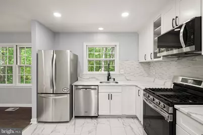 14832 Smethwick Place, Centreville, VA 20120 - Photo 12
