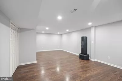 14832 Smethwick Place, Centreville, VA 20120 - Photo 32