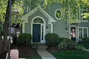 1569 Church Hill Pl, Reston, VA 20194 - Photo 2