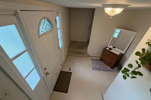9826 Wolcott Dr, Burke, VA 22015 - Photo 4